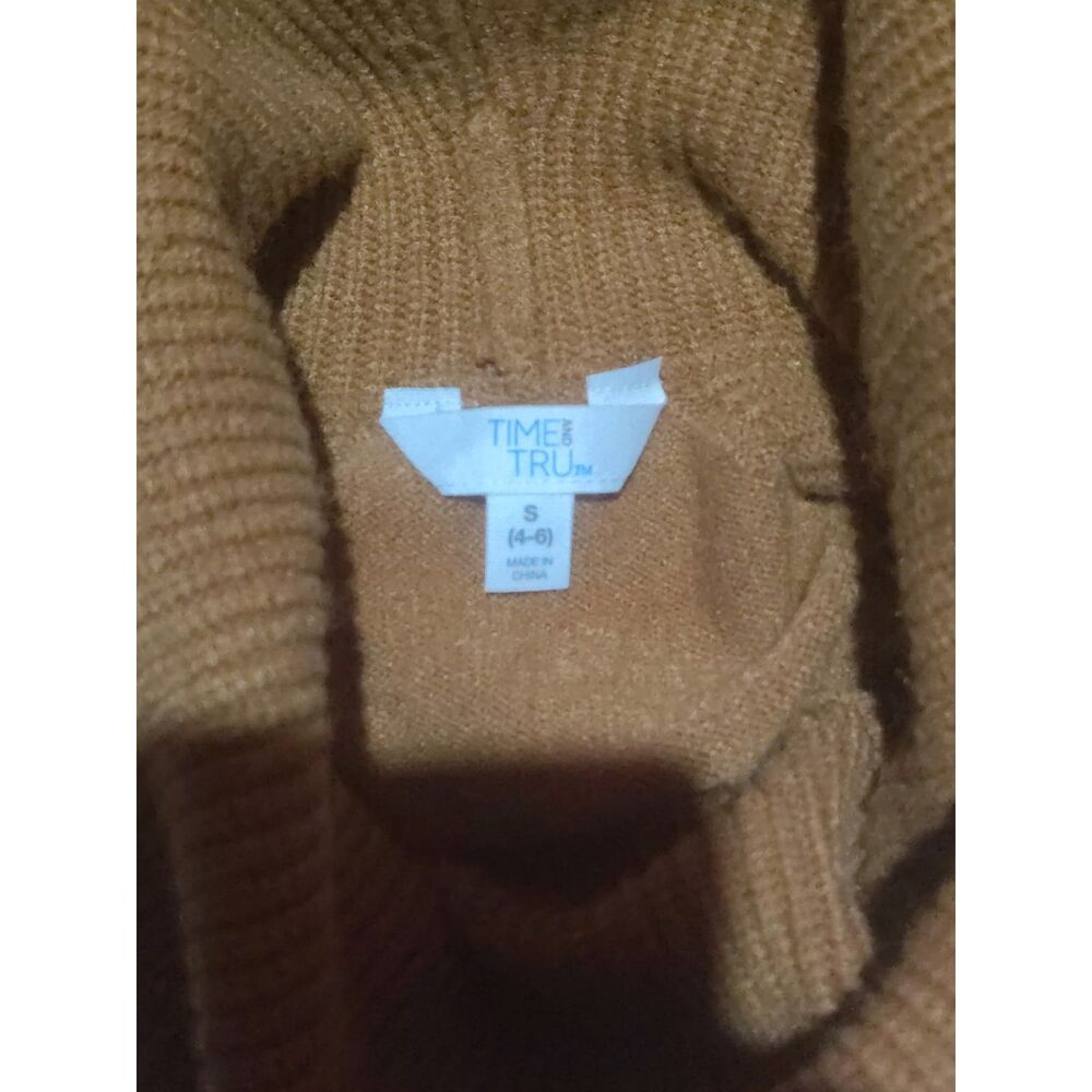 time true women's sweater